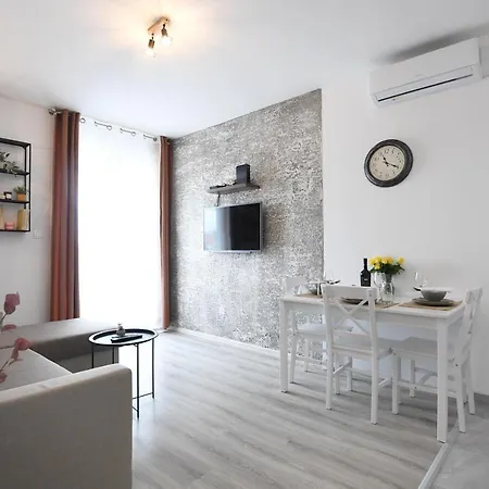 Apartment The Grey